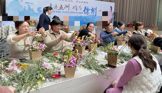 圣能科技“三八”婦女節(jié)專題活動：詩情花意、烘感幸福